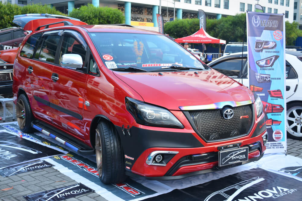 Mobil Kijang Innova Modifikasi