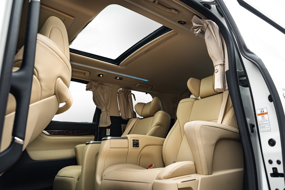 Mewah dan Nyaman: Mengupas Keunggulan Reclining Seat Alphard