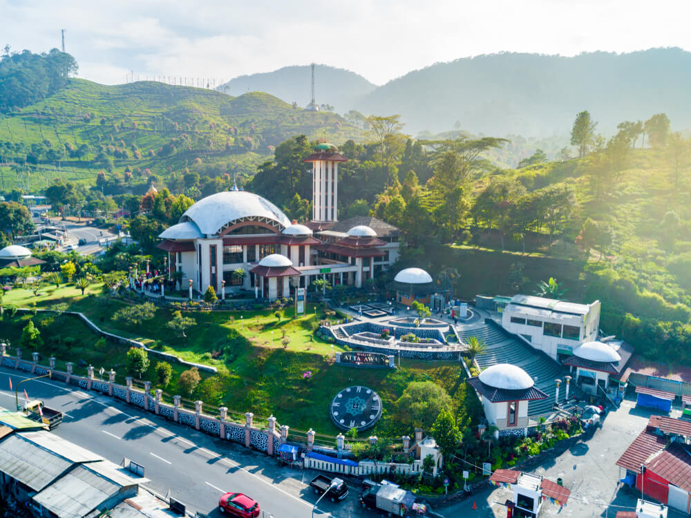 Cek Jadwal Buka Tutup Puncak Biar Healing Anti Pusing