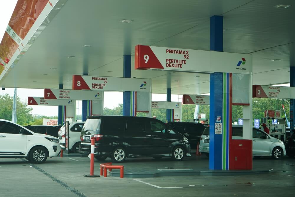 toyota alphard bekas