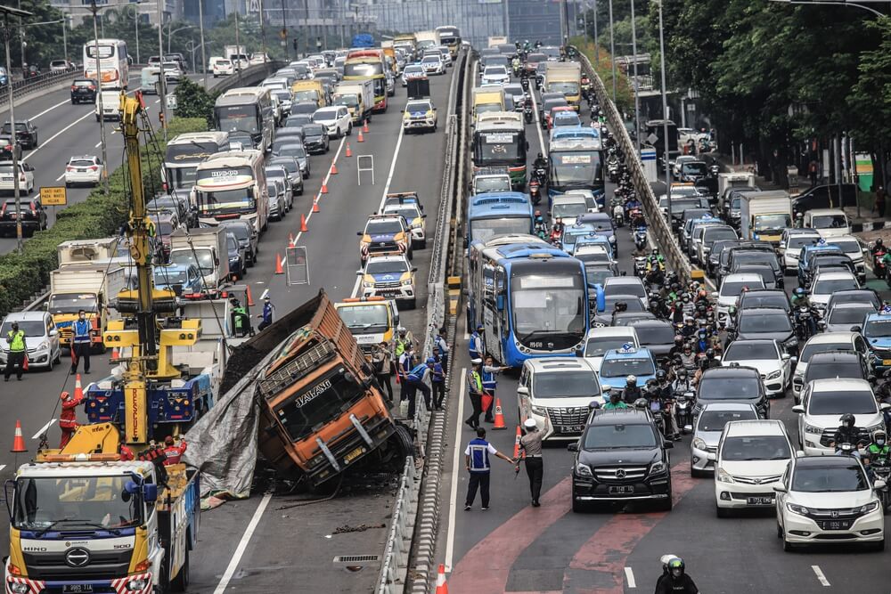 Waspada Saat Mudik Kenali Penyebab Kecelakaan Di Jalan Tol